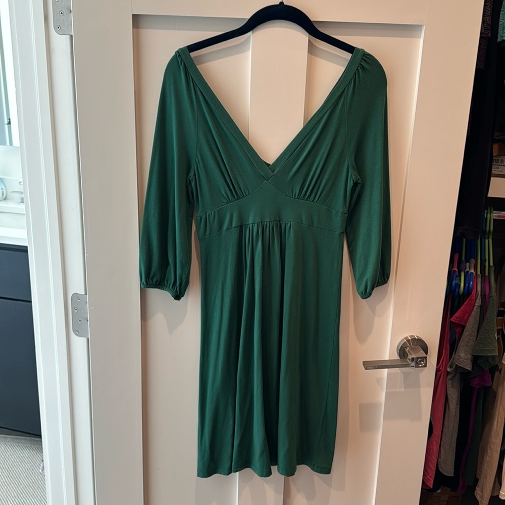 Early 2000s Splendid green dress, size medium, very soft!